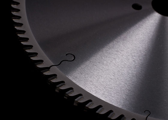 Qualität  Custom 300mm Metal Panel TCT Saw Blades Sharpener usine