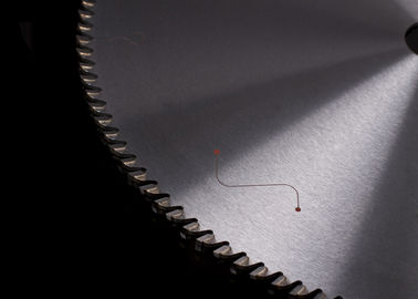 Stahl ein 12 Zoll-genaues hölzernes Ausschnitt-Rundschreiben Sägeblätter für Winkel-Schleifer 120P